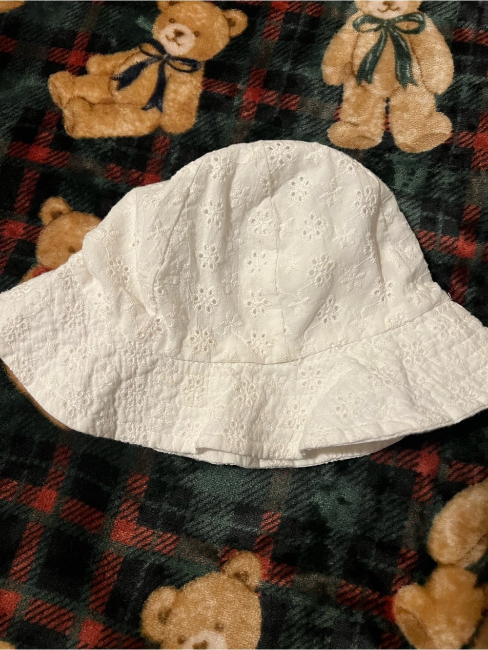 Zara White Eyelet Kids Bucket Hat